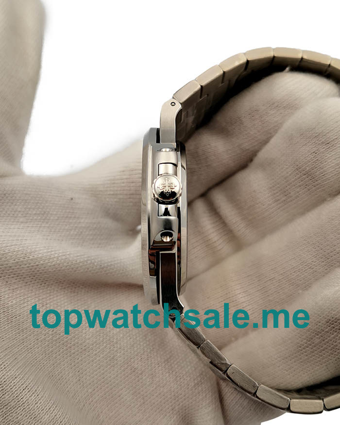 UK 40MM Replica Patek Philippe Nautilus 5711/1A Blue Dials Watches